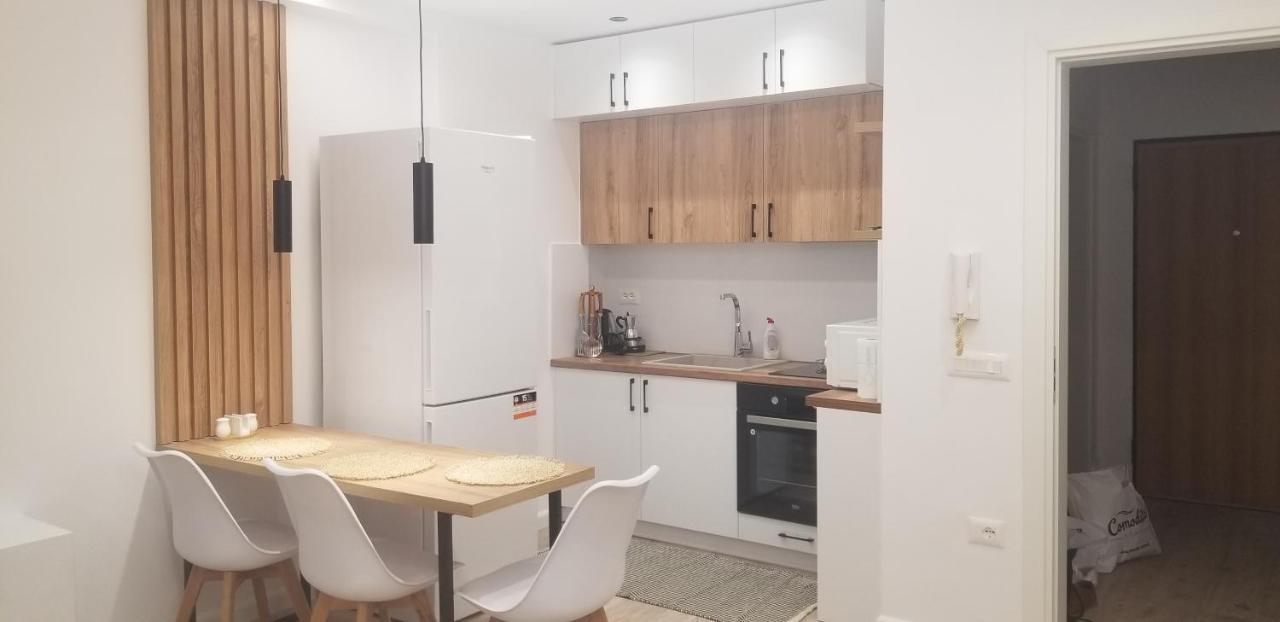 White Appartement Tirana